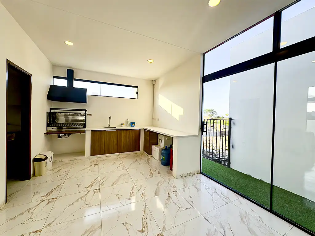 Casa de Lujo en Mar Adentro – Venta