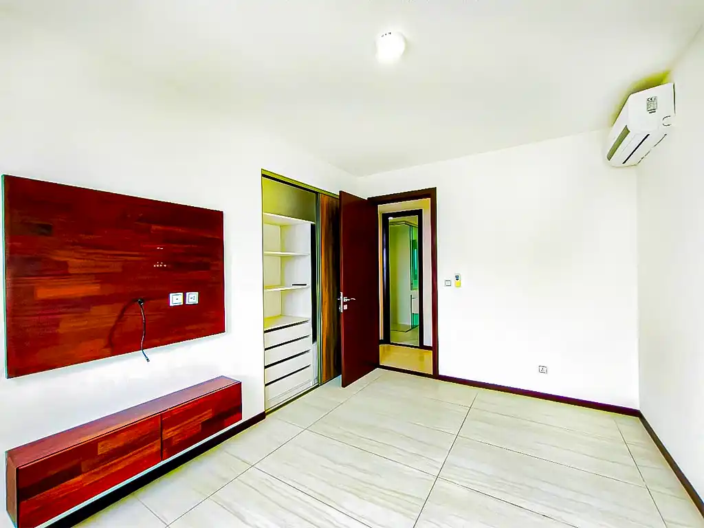 amplio_dpto_en_venta_con_terraza_jacuzzi_en_cond_Rivera_beauty_plaza_equipetrol_area_de_domitorio