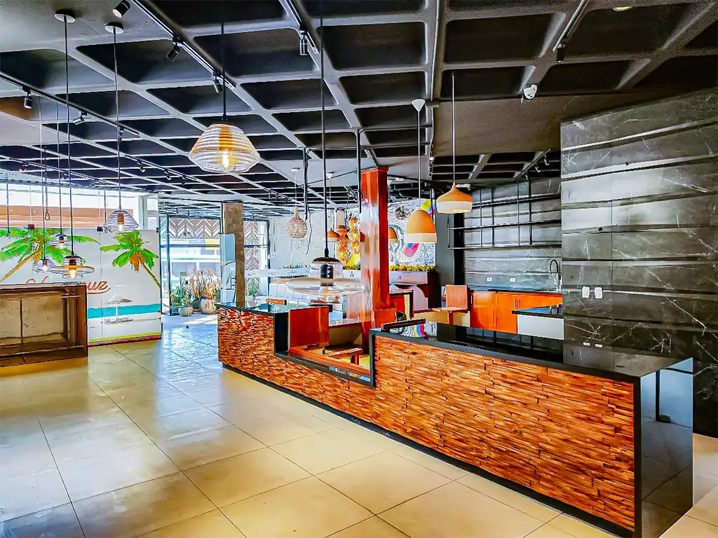 casa_comercial_en venta_7mo_anillo_y_av_banzer_area_comercial