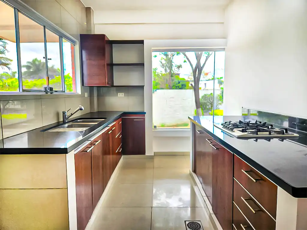 casa_en_venta_en_esquina_villa_bonita_cocina
