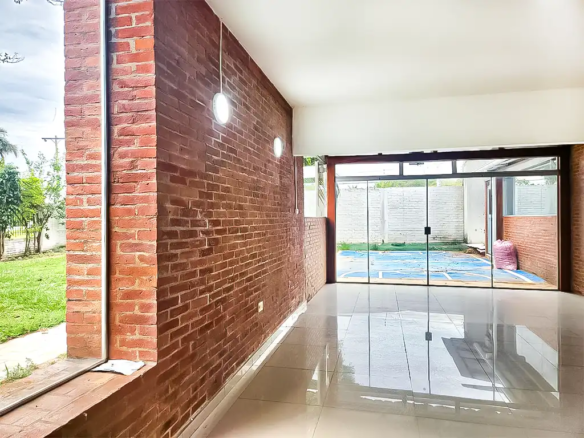 casa_en_venta_en_esquina_villa_bonita_sala