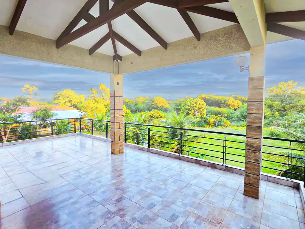 casa_quinta_con_amplio_terreno_zona_el_palmar_terraza