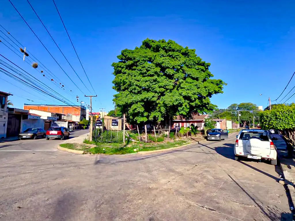 terreno_en_venta_en_esquina_a_una_cuadra_de_la_feria_barrio_lindo_fachada