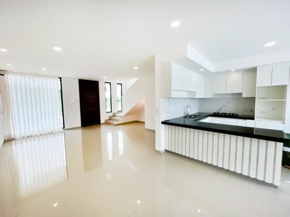 Casa_bella_vista_urubo_sala_cocina