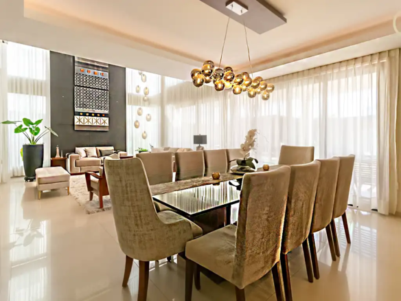 Casa_colina_del_urubo_comedor