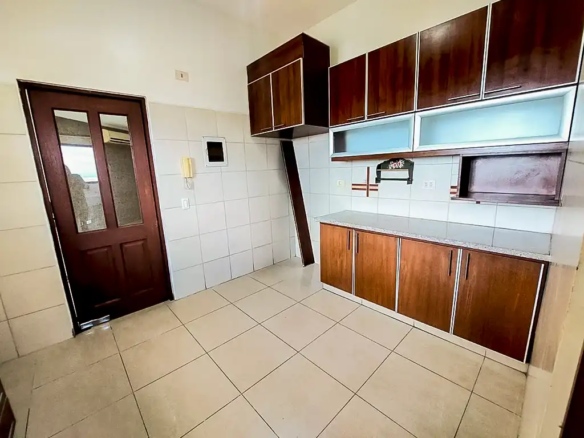 Dpto_en_venta_en_avenida_cristobal_de_mendoza_2do_anillo_edf_la_casona_dpto_2410_cocina_2