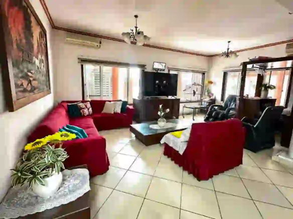 casa_en_venta_zona_norte_entre_radial_26_y_canal_isuto_sala