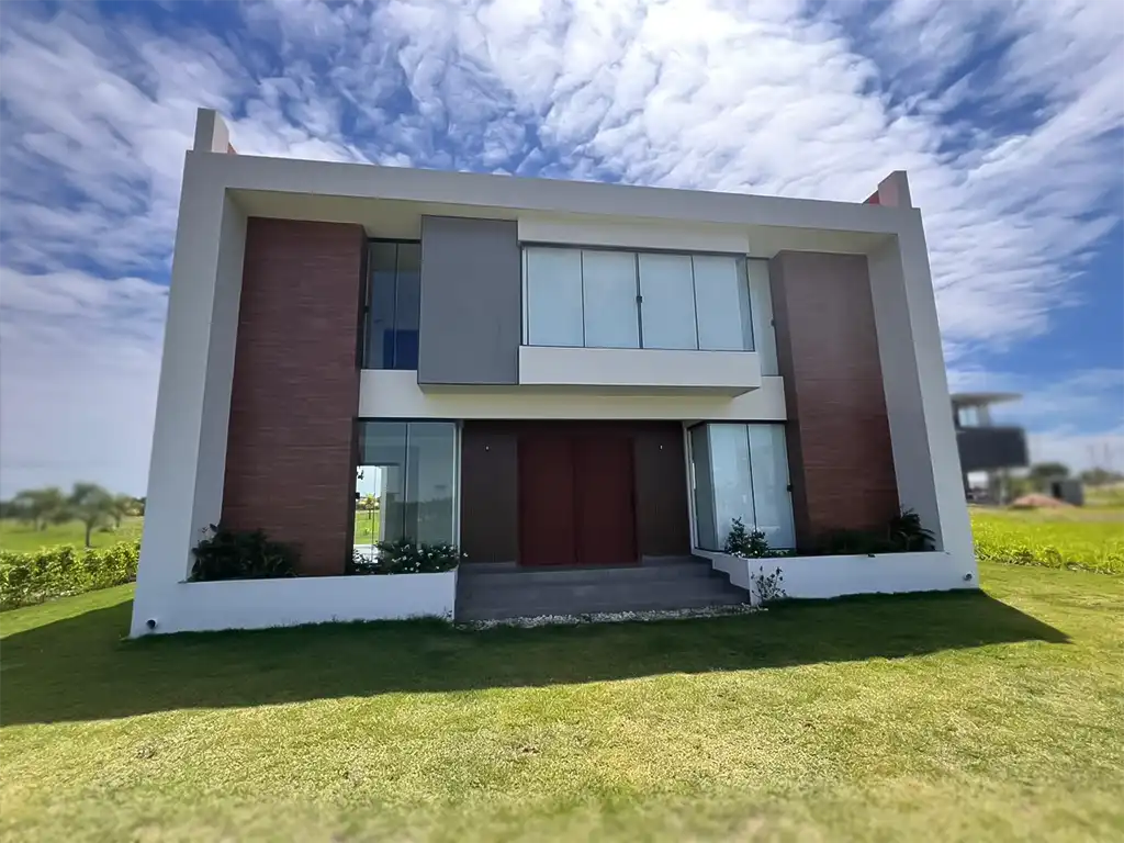 Inversión Inteligente: Casa en venta en Playa Turquesa Urubó