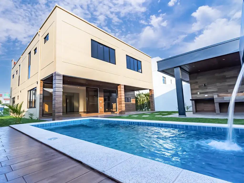 casa_venta_santa_cruz_la_vieja_piscina