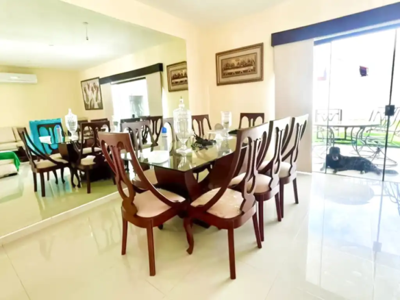 casa_en_venta_santa_cruz_de_la_colina_comedor3